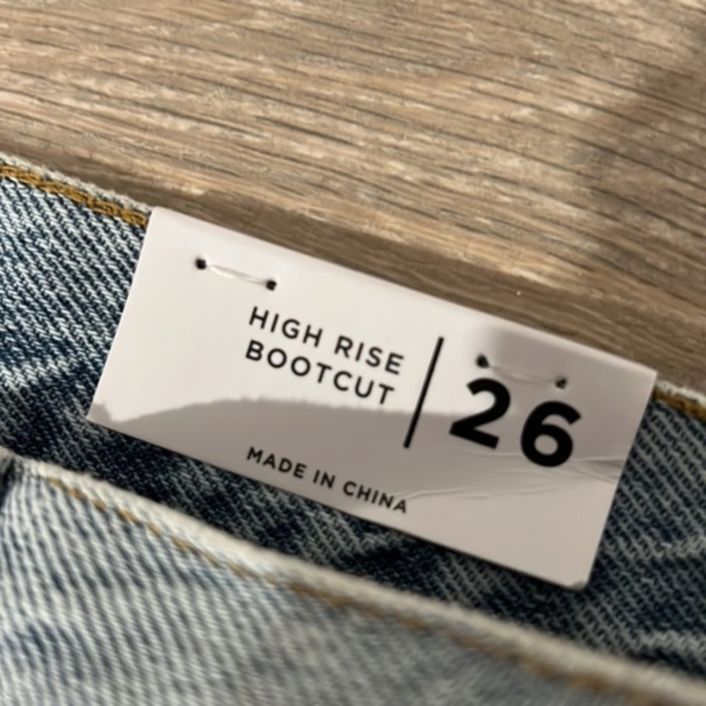 Pacsun light washed boot‎ cut jeans ripped - Picture 5 of 5